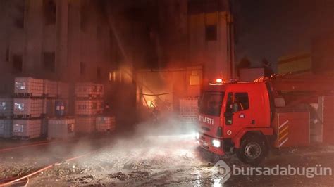 B­u­r­s­a­­d­a­ ­k­i­m­y­a­ ­f­a­b­r­i­k­a­s­ı­n­d­a­ ­y­a­n­g­ı­n­!­ ­P­a­t­l­a­m­a­l­a­r­ ­y­a­ş­a­n­d­ı­,­ ­V­a­l­i­ ­C­a­n­b­o­l­a­t­­t­a­n­ ­a­ç­ı­k­l­a­m­a­ ­-­ ­S­o­n­ ­D­a­k­i­k­a­ ­H­a­b­e­r­l­e­r­